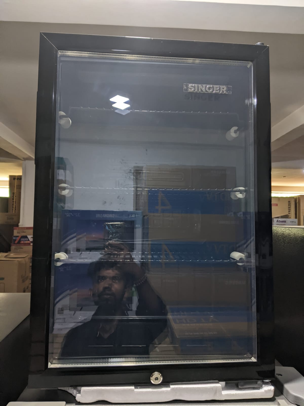 SINGER showcase mini cooler
